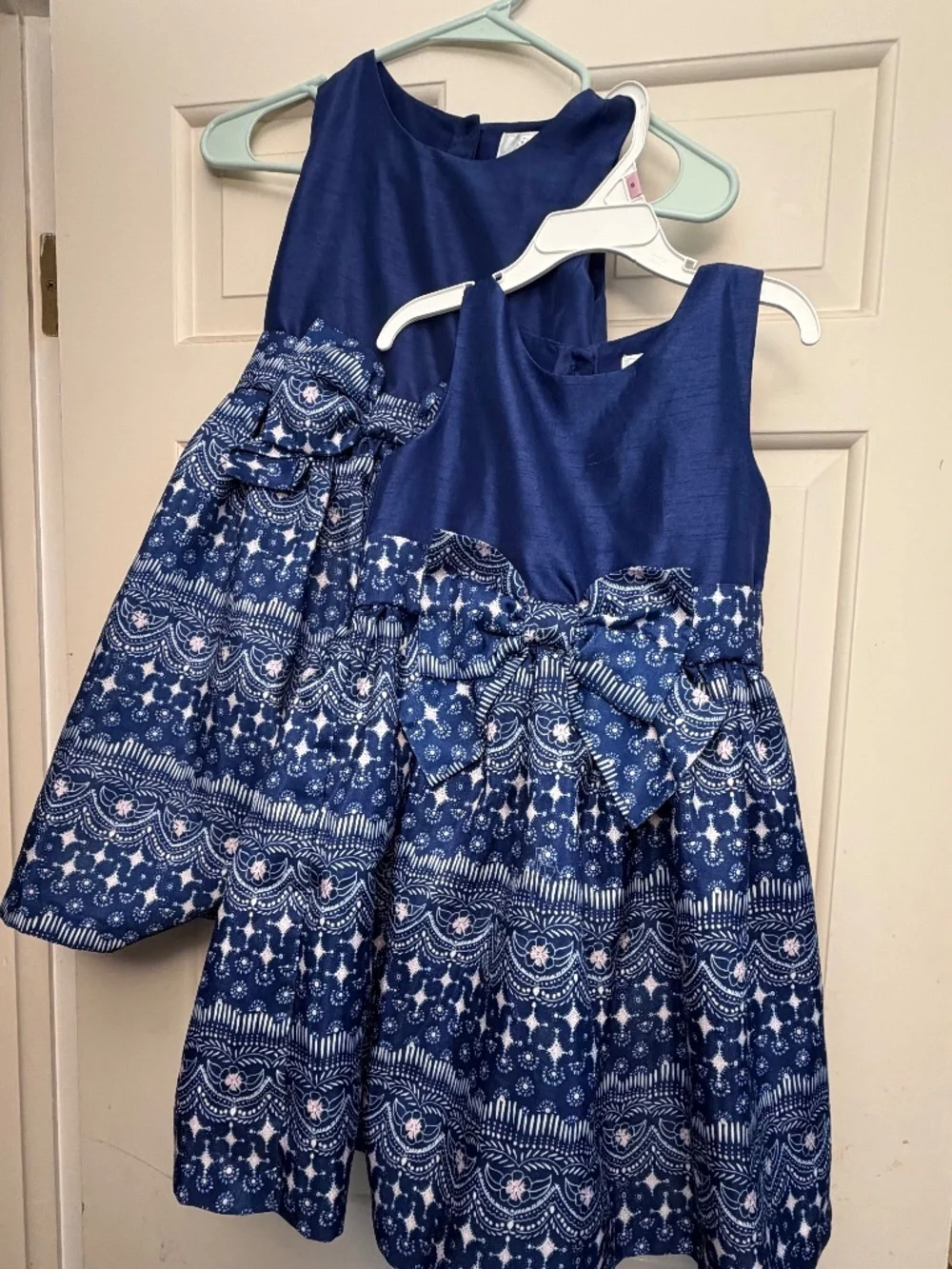 2 matching Gymboree dresses. Size 7, size 6